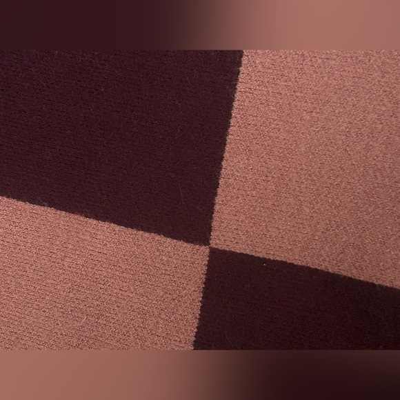 NWOT Colorblock Sweater - Picture 7 of 9